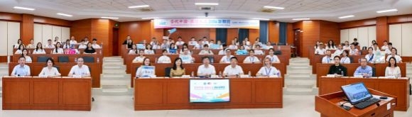 “當代中國·浪漫大連”國際暑期營順利開營