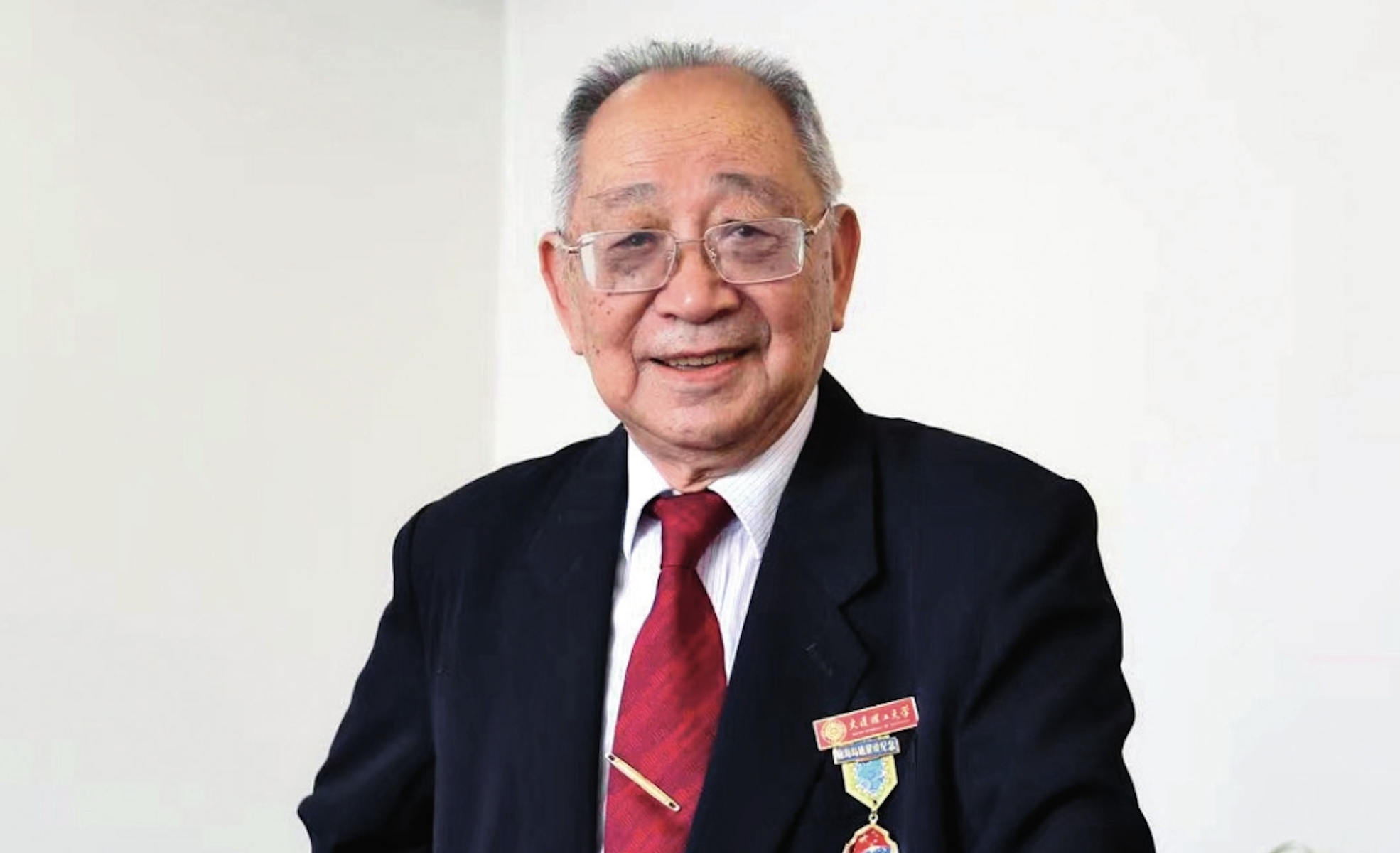 【瞭望周刊】踏波逐浪?志寄滄海——追記邱大洪院士